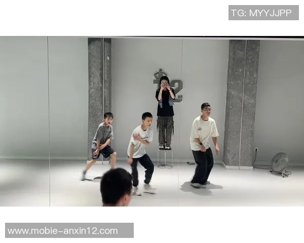 实时新闻科学街舞耐力训练全攻略提升你的舞蹈表现与持久力